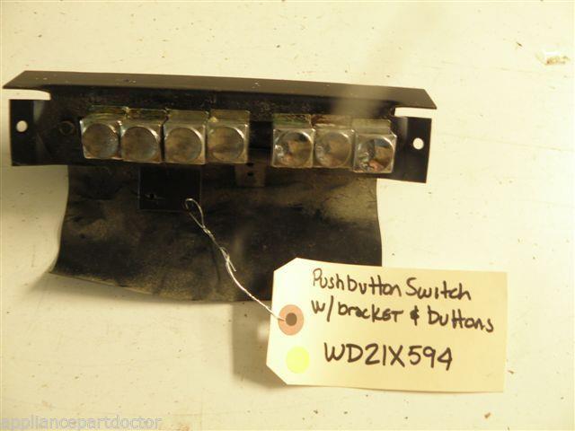 HOTPOINT DISHWASHER WD21X594 SWITCH PUSHBUTTON W/ BRACKET & BUTTONS USED PART HOTPOINT DISHWASHER WD21X594 SWITCH PUSHBUTTON W/ BRACKET & BUTTONS USED PART